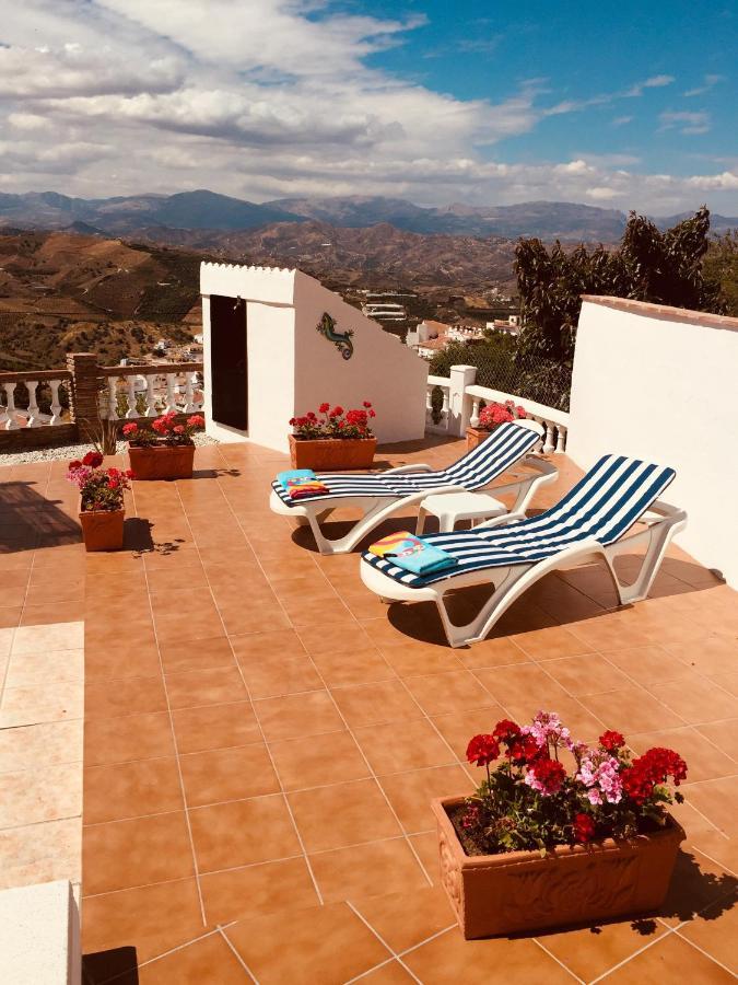 Casa Las Torres B&B Iznate Dış mekan fotoğraf