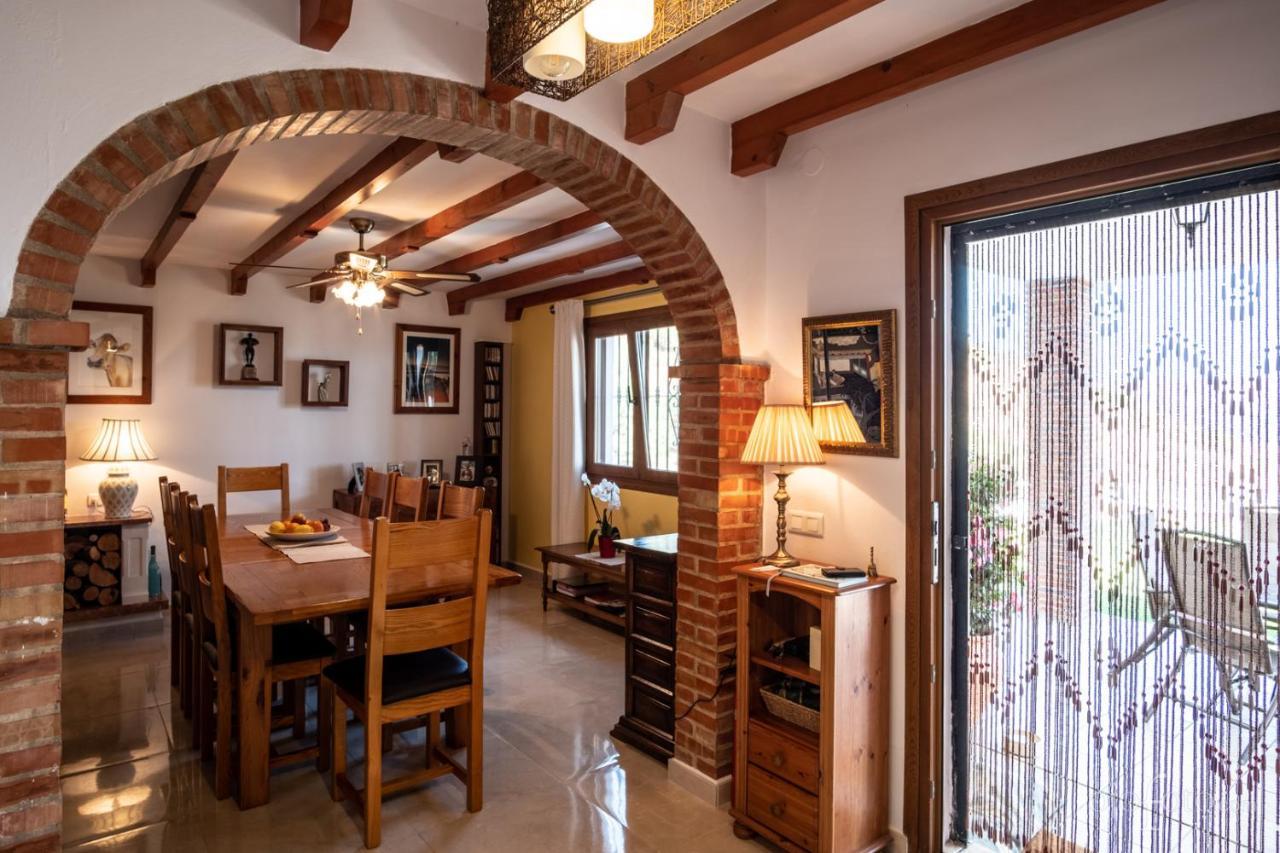 Casa Las Torres B&B Iznate Dış mekan fotoğraf