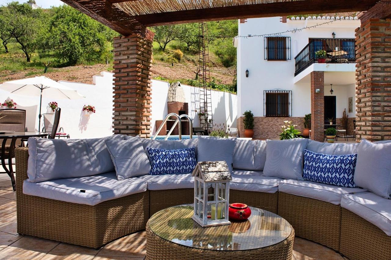 Casa Las Torres B&B Iznate Dış mekan fotoğraf